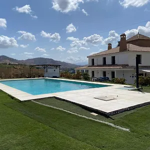 20 Adultos Pool 15 X 8 Ac Parking Gratuito Acceso Carretera Sin Vecinos Álora
